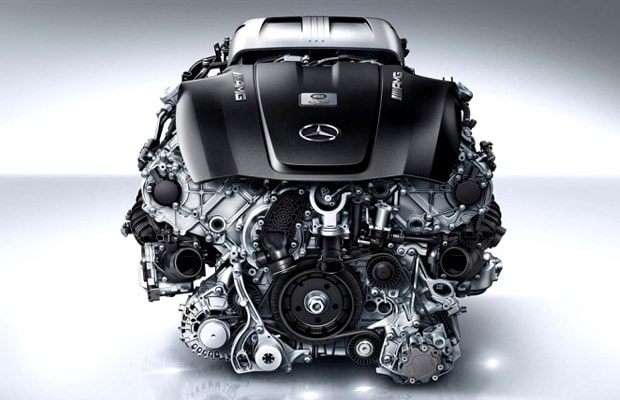 Mercedes 4.0-litreni V8 Twin-turbo motor 01