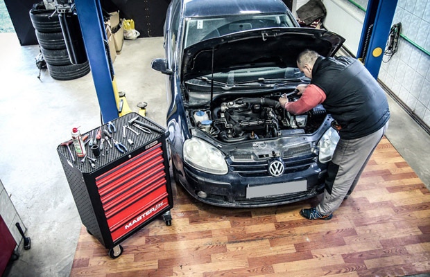 Adis Kum servers -620- 02