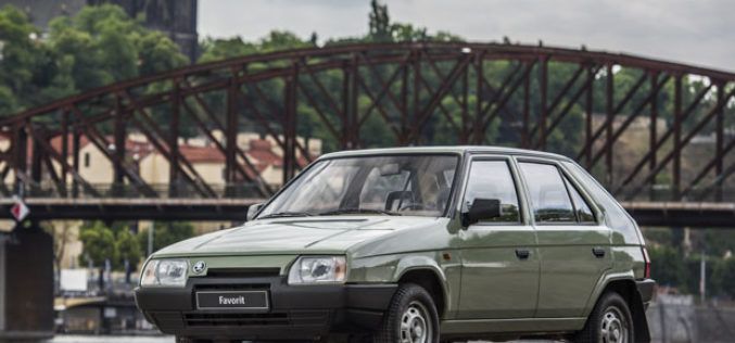 Jubilej: 30 godina od uvođenja prvog Škoda Favorit hatchback modela