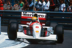McLarenov bolid Ayrtona Senne bit će prodat na aukciji u maju