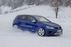 Volkswagen Winter Driving Experience 2018: Vatromet na ledu!