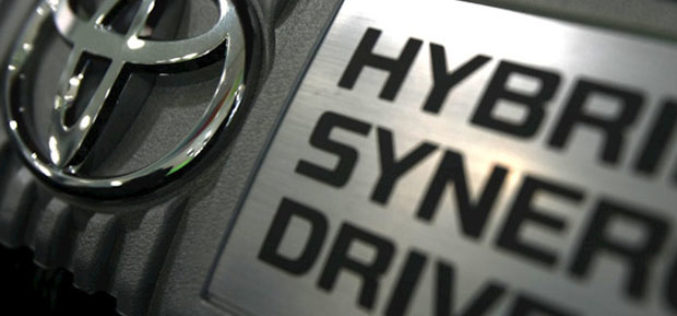 Toyota ponovo opoziva svoje hibride
