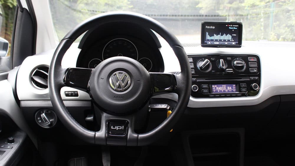 Test Volkswagen up! 1.0 MPI 75 -2013- 14