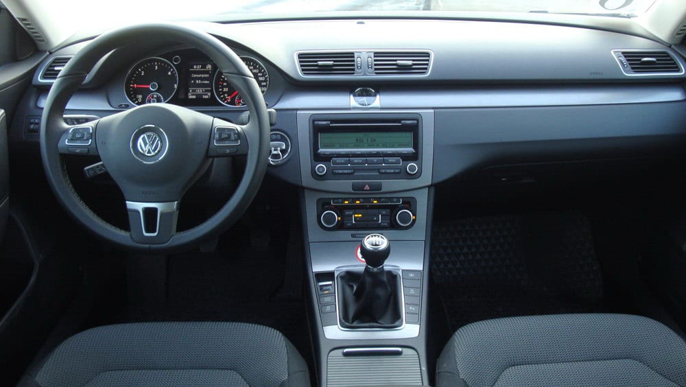 Uporedni test Volkswagen Passat B7 rucni mjenjac -2012- 06