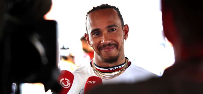 Lewis Hamilton: Ferrari ima najbolji bolid