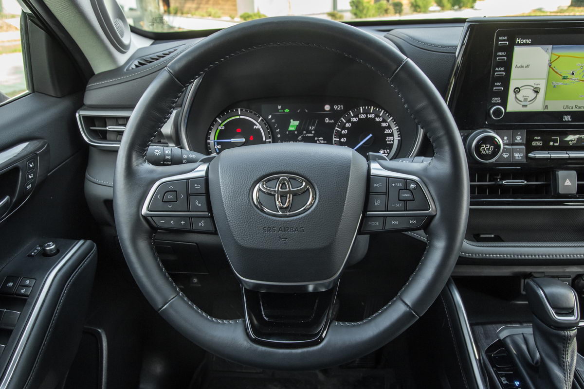 Test Toyota Highlander Hybrid AWD-i Executive - 2021 - 35