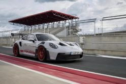 Novi Porsche 911 GT3 RS – Namjenski izrađen za pružanje maksimalnih performansi