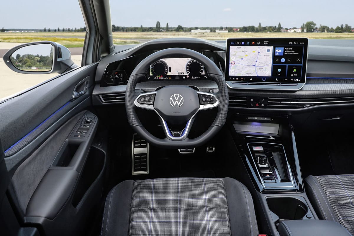 Volkswagen Golf 8 GTE facelift 2024