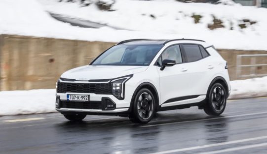 Kia Sportage FL Test automobil godine 2025.