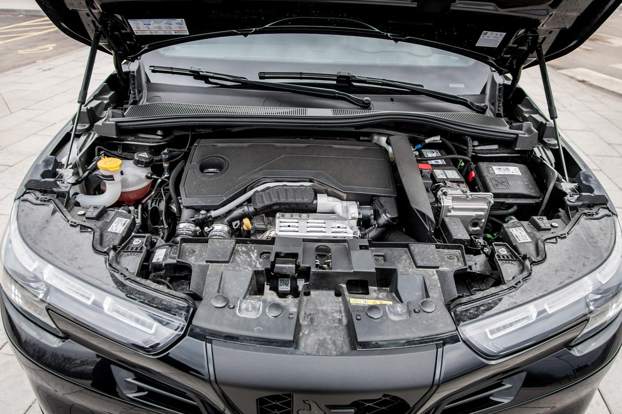 Test Alfa Romeo Junior 1.2 e-DCT6 MHEV Speciale