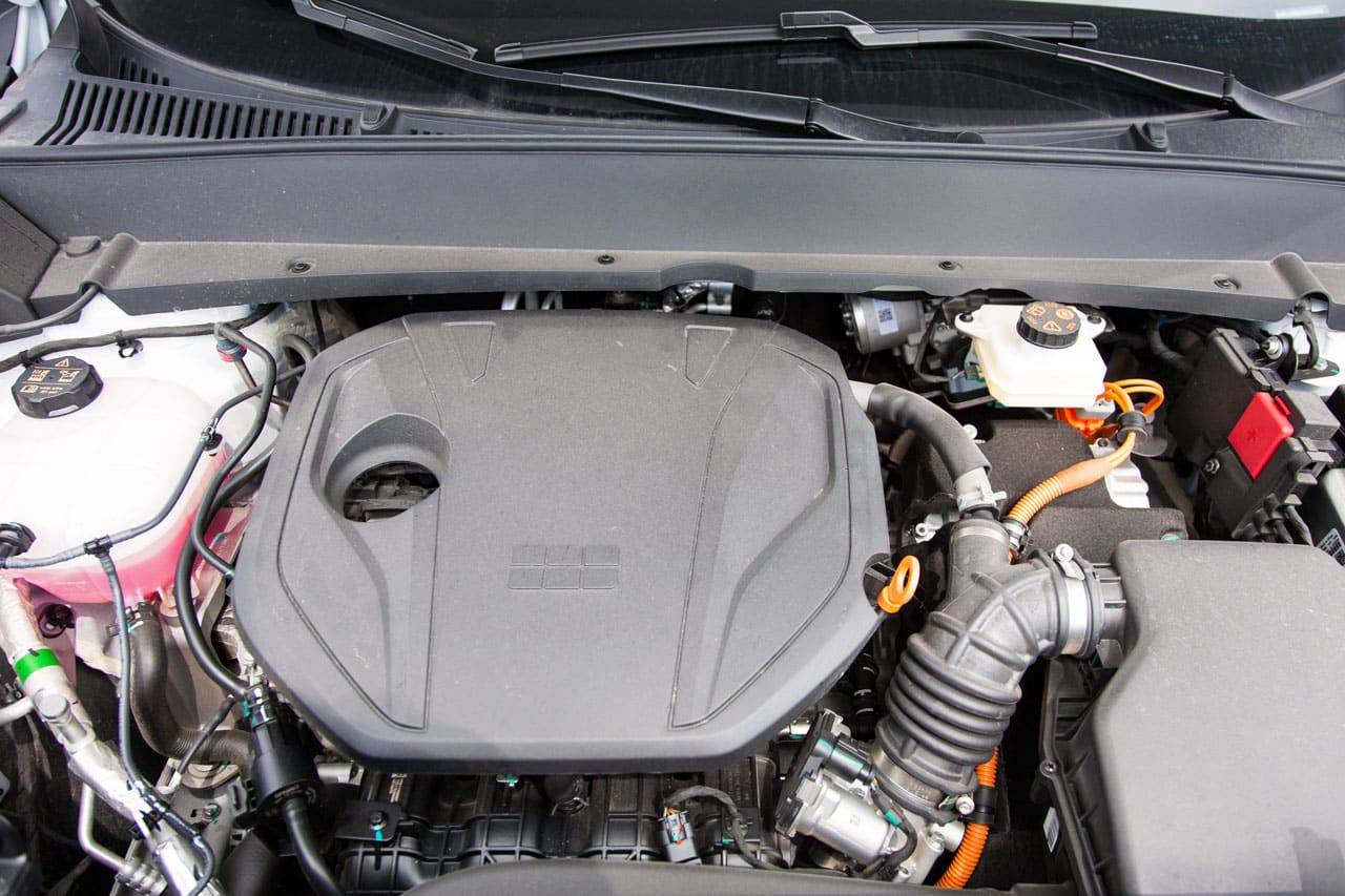 Test Geely Starray EM-i MAXX