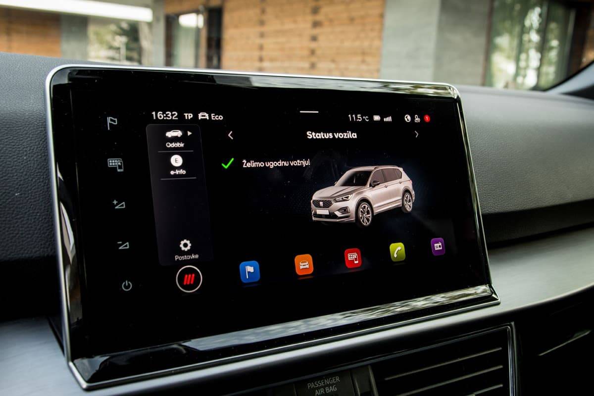 Test SEAT Tarraco FR 1.4 e-HYBRID DSG - 2021.