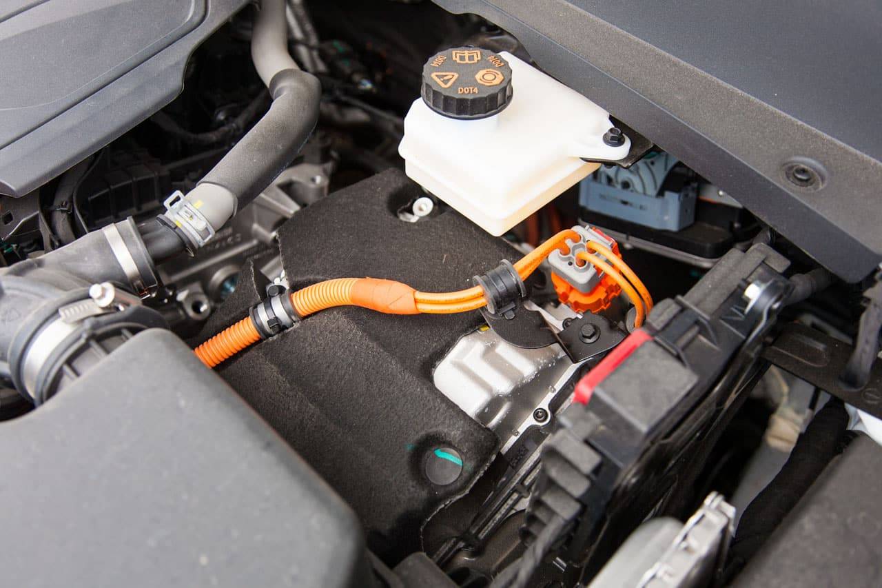 Test Geely Starray EM-i MAXX