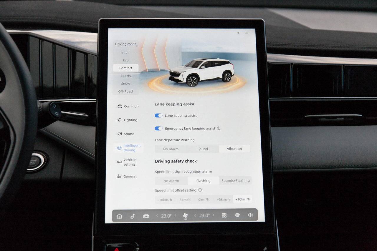 Test Geely Starray 2.0 AWD GF+, 2025.