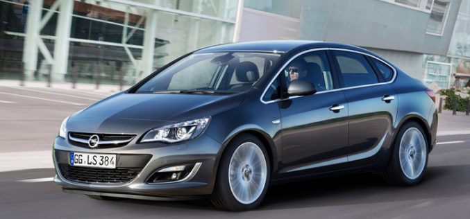Nova Opel Astra sedan