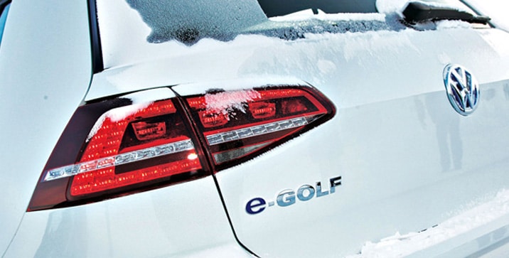 04 Volkswagen E-Golf 7 2014