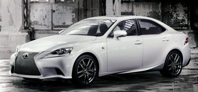 Lexus IS F-Sport 2014.
