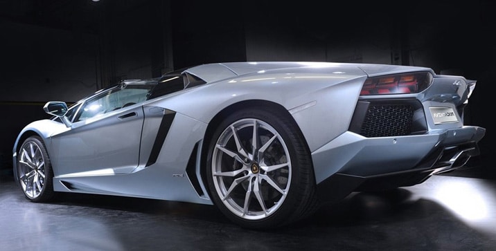 Lamborghini-V12-GT-Concept2