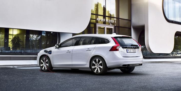 Volvo gotovo udvostru&#269_     uje proizvodnju inovativnog V60 Plug-in Hybrid modela 2