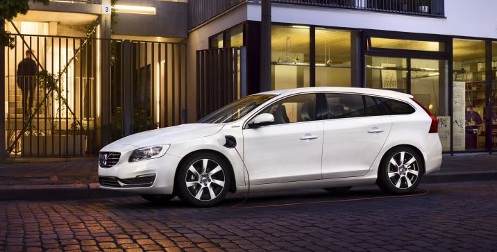 Volvo gotovo udvostru&#269_     uje proizvodnju inovativnog V60 Plug-in Hybrid modela