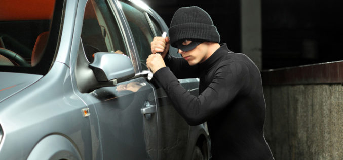 Krađa BMW-a X6 za 1:30 minute!