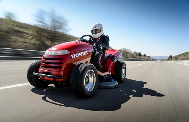 Honda trkaca kosilica 01