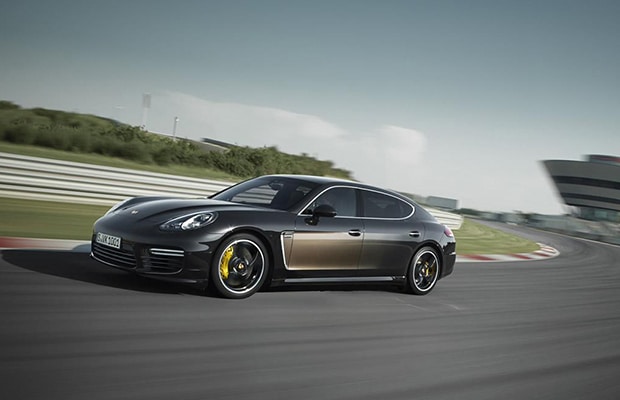 Porsche Panamera Exclusive 01