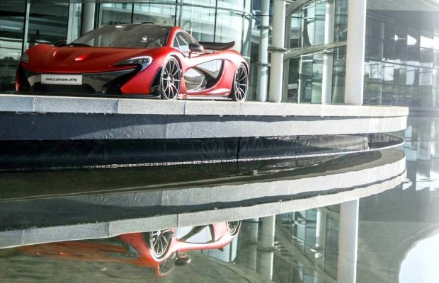 Satin Volcano Red McLaren P1 - 01