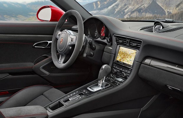 Porsche 911 Targa 4 GTS a