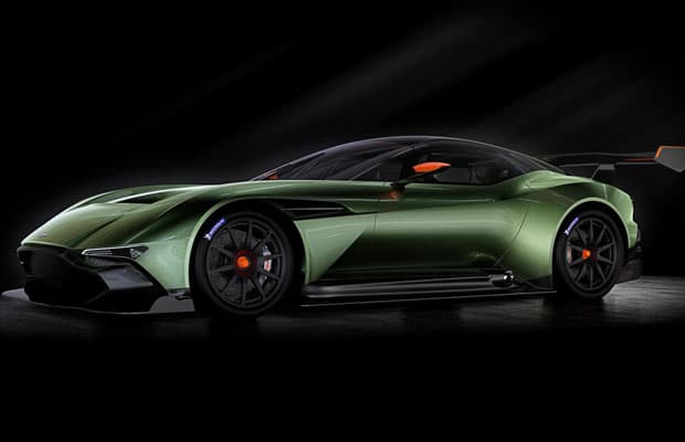 Aston Martin Vulcan 01