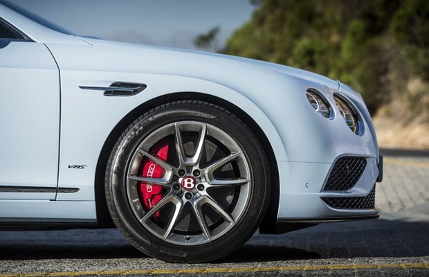 Bentley Continental GT Cabriolet Photo: James Lipman / jameslipman.com