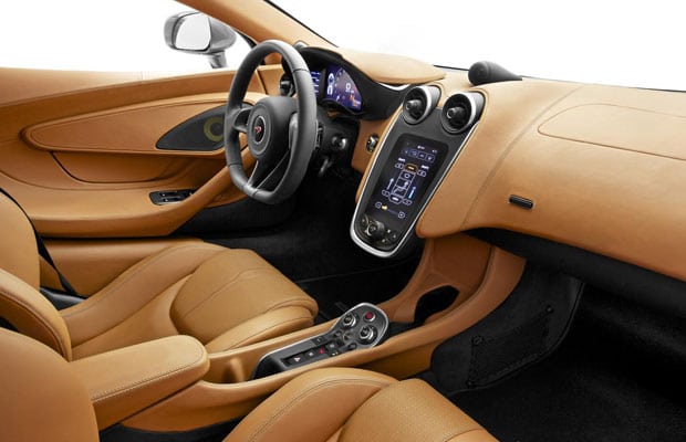 McLaren 570S Coupe 04