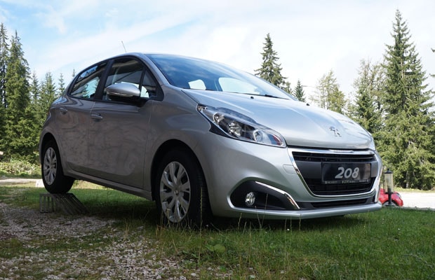 Peugeot 208 Jahorina 01