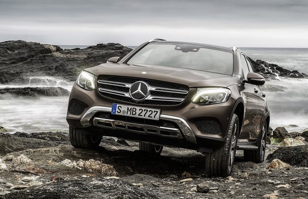 Mercedes-Benz-GLC_2016_800x600_wallpaper_0b