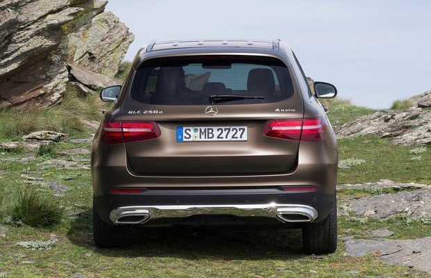 Mercedes-Benz-GLC_2016_800x600_wallpaper_4d