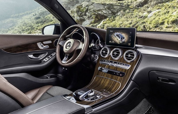 Mercedes-Benz-GLC_2016_800x600_wallpaper_5b