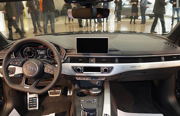 Promocija novi Audi A4 (b9) 07