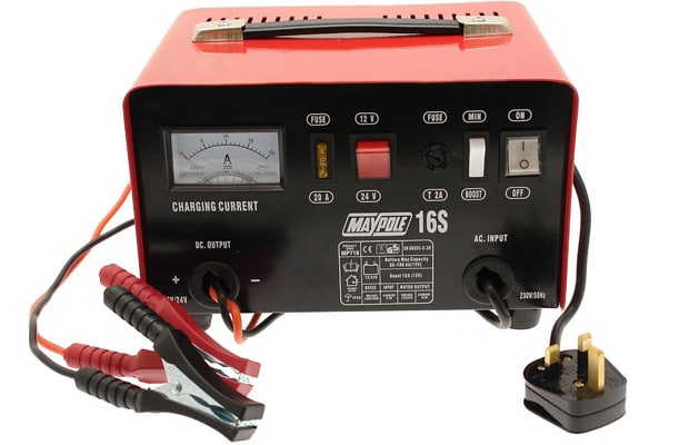 Akumulator- Klemanje zimi - punjac 05