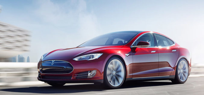 Tesla Model 3 prevazišao očekivanja: Poručeno više od 276.000 primjeraka!