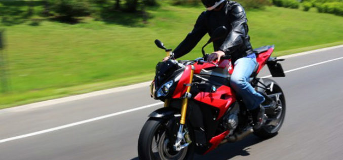 Test: BMW S1000R – Snagator