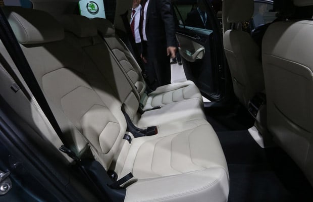 skoda-kodiaq-paris-motor-show-2016-05