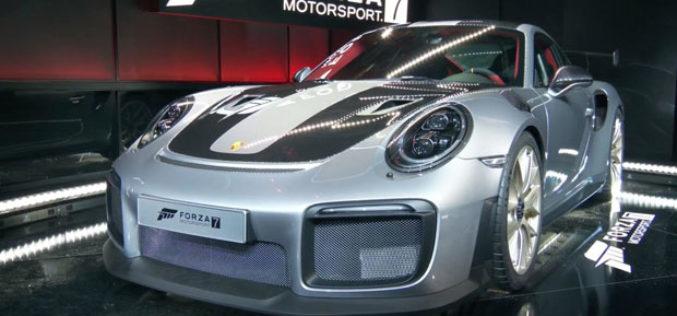 Porsche 911 GT2 RS predstavljen u Los Angelesu uz video igricu