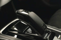 Peugeot predstavio novi mjenjač EAT8, nove efikasne motore i sistemi za pomoć u vožnji