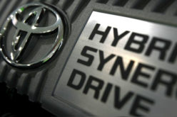 Toyota ponovo opoziva svoje hibride