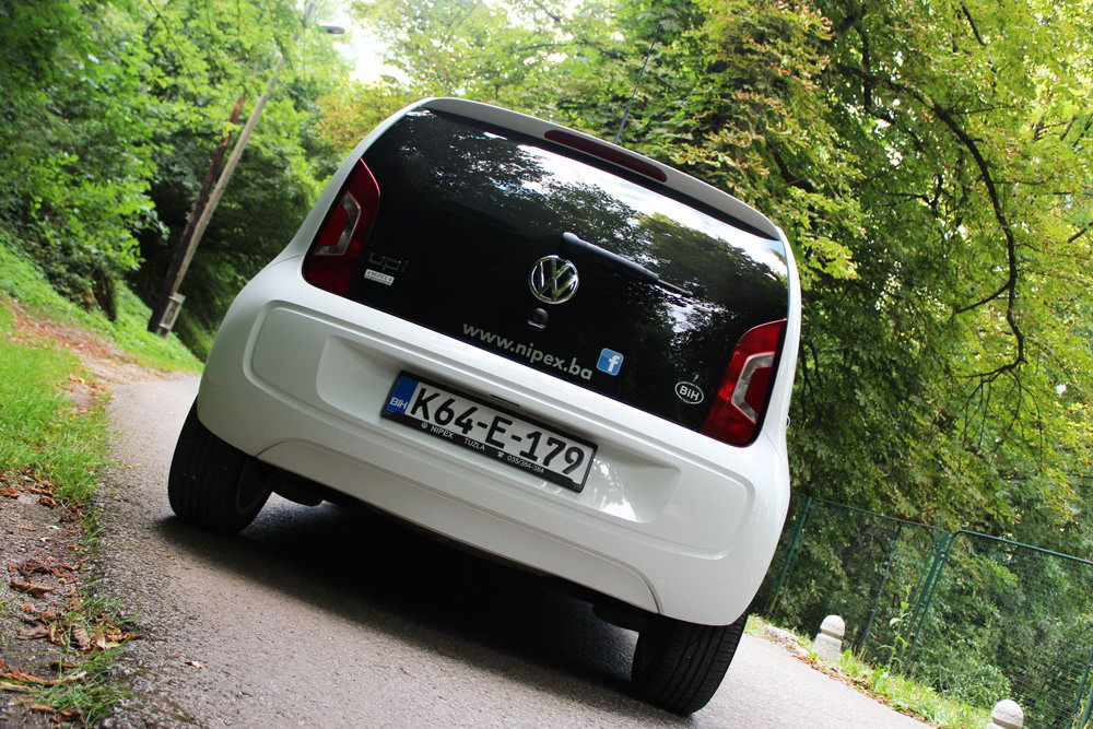 Test Volkswagen up! 1.0 MPI 75 -2013- 10
