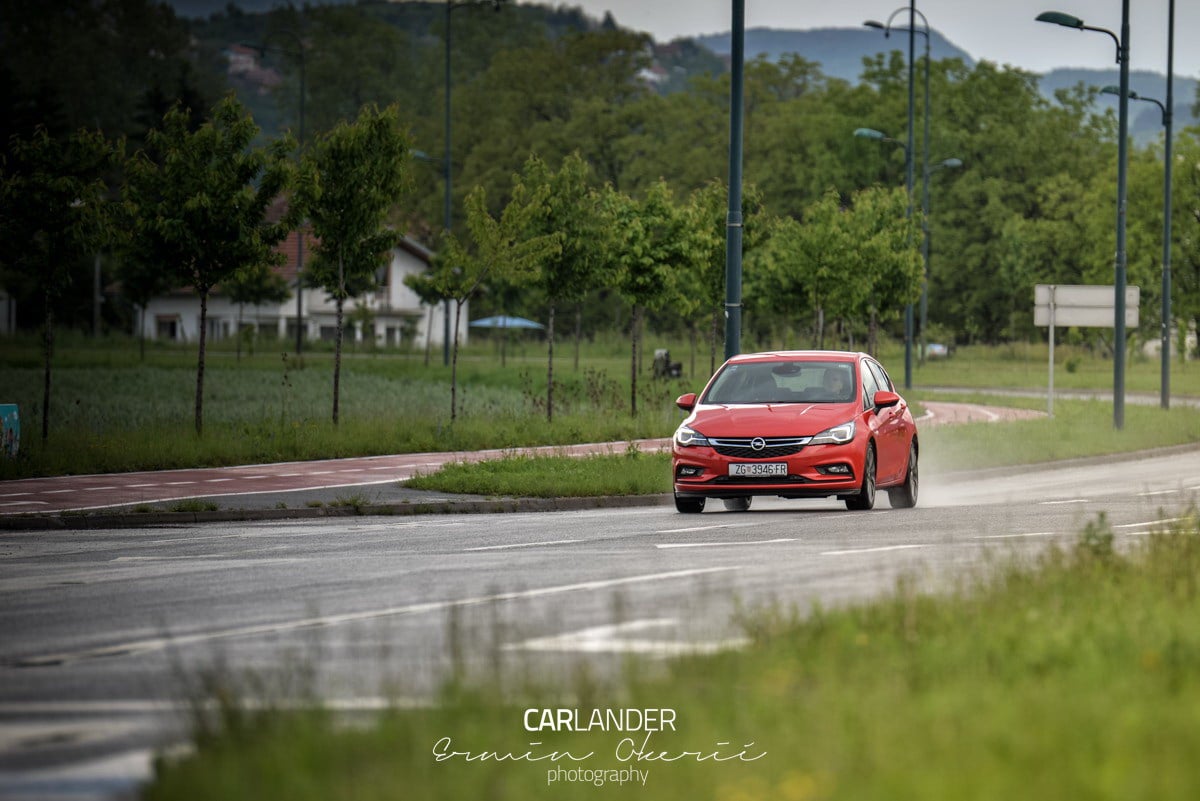 Test_Opel_Astra_1.6_CDTI_-_2016_-_23
