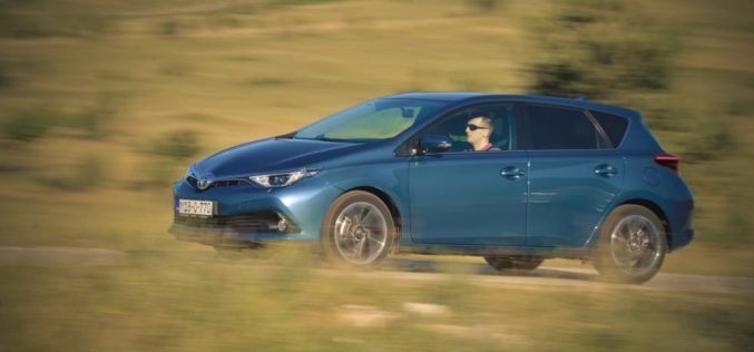 Test: Toyota Auris 1.6 D4-D Sport – Za klasu bolji