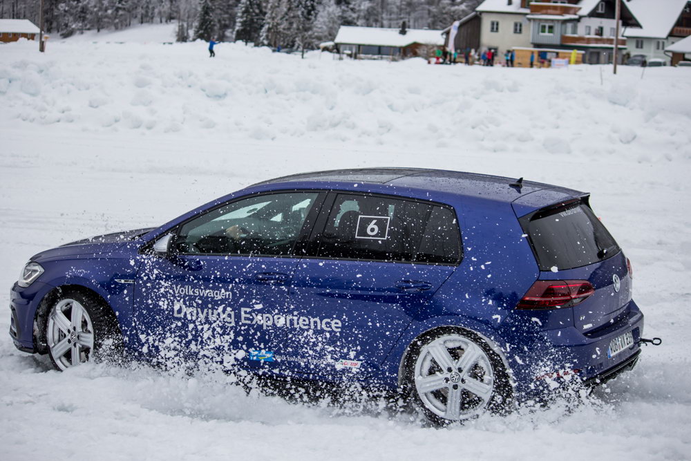 Volkswagen_Winter_Driving_Experience_2018._25