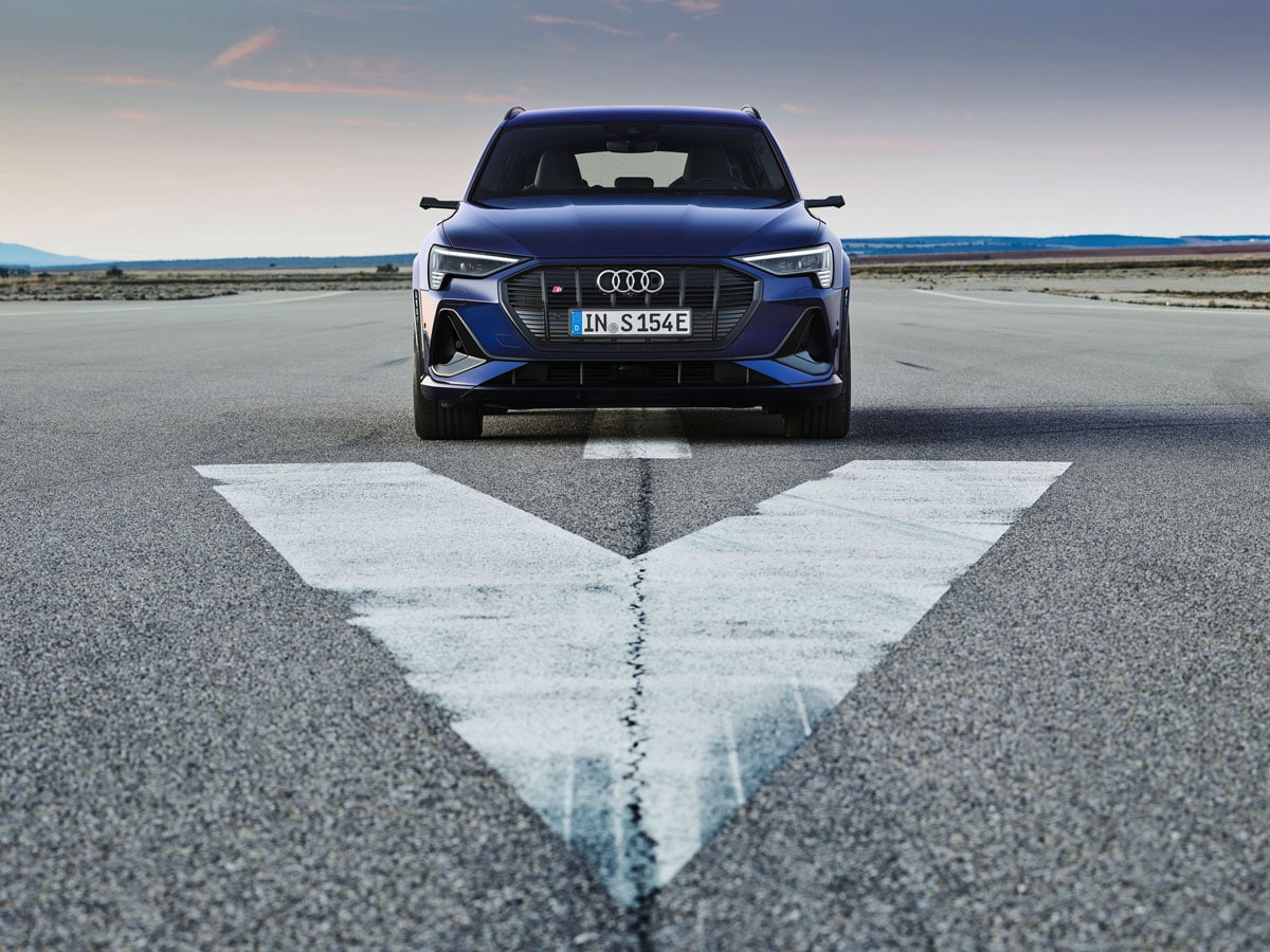 Audi e-tron S, 2021.