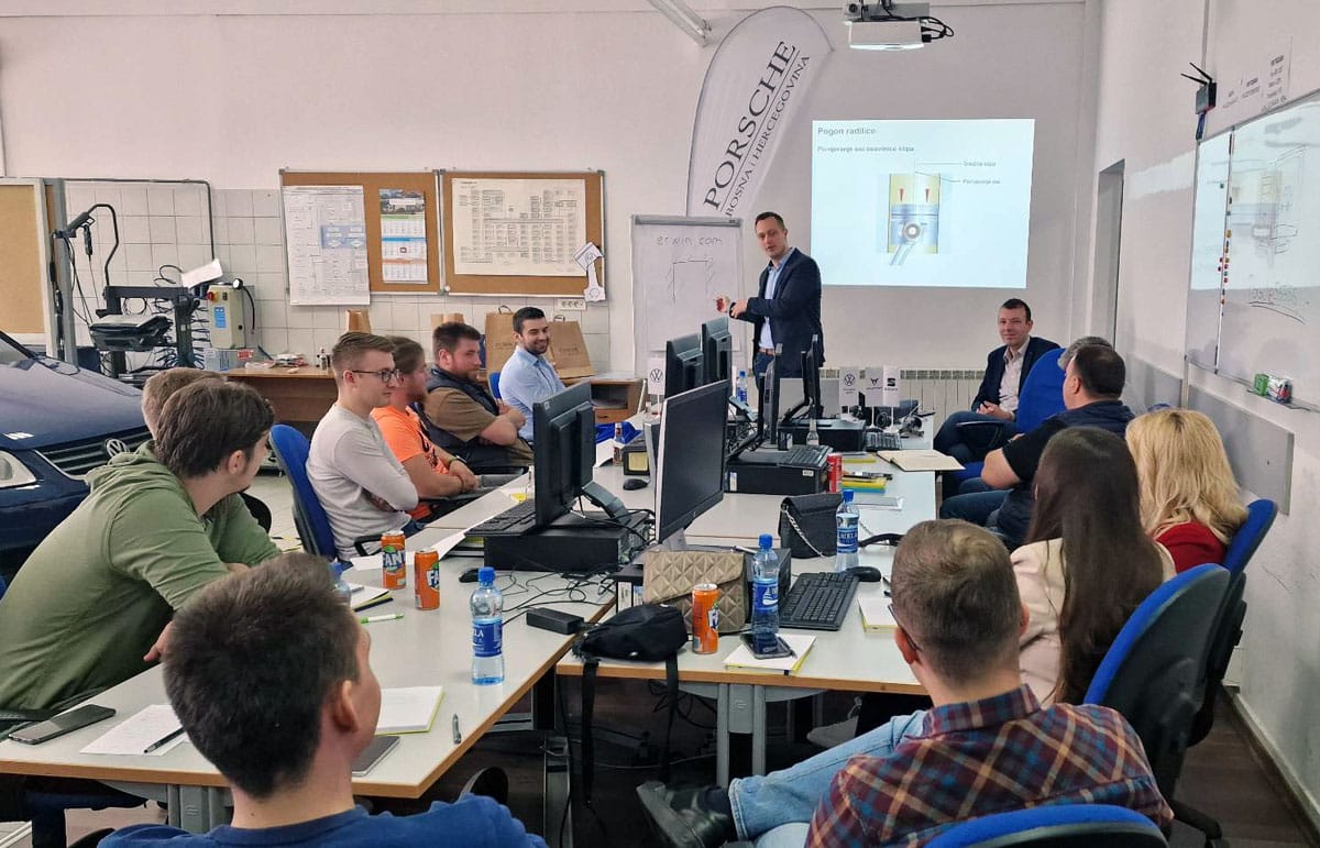 Porsche radionica dizel motora 2023 - 02